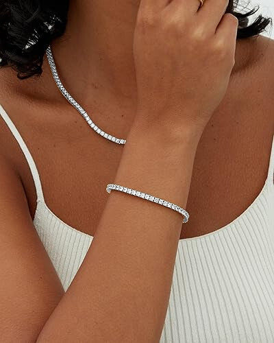 Pulsera de Tenis de Moissanita | Oro Blanco