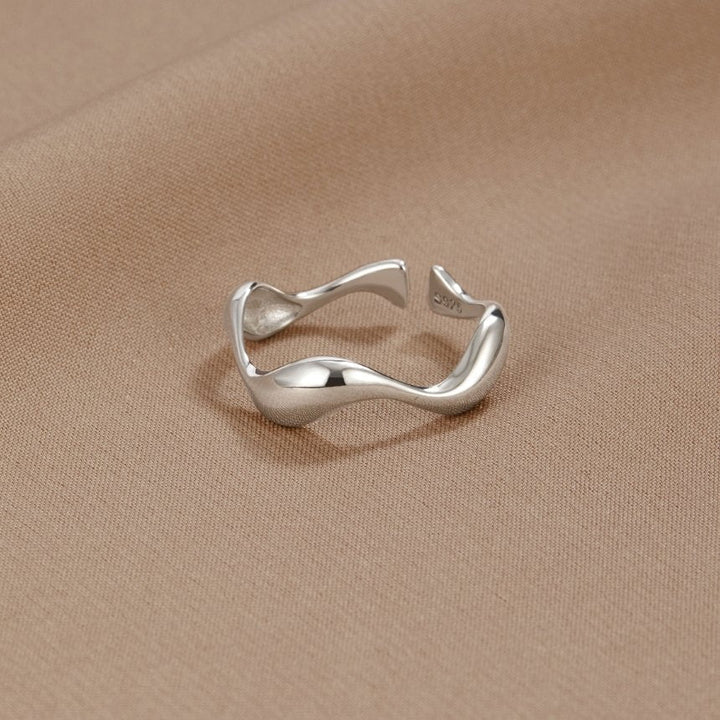 Anillo ajustable de onda de plata