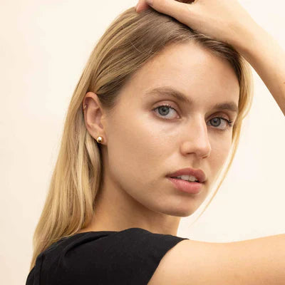 Tiene unos tacos de bola | Oro blanco