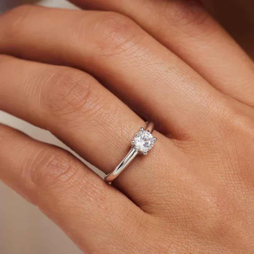 Anillo Mira Castelle | Oro blanco