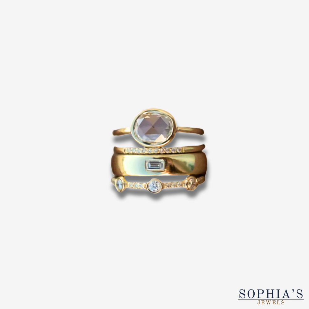 Conjunto de anillos vintage de oro y circonio