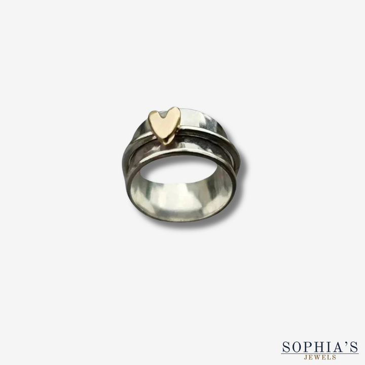 Melodía | Elegante anillo de plata con forma de corazón