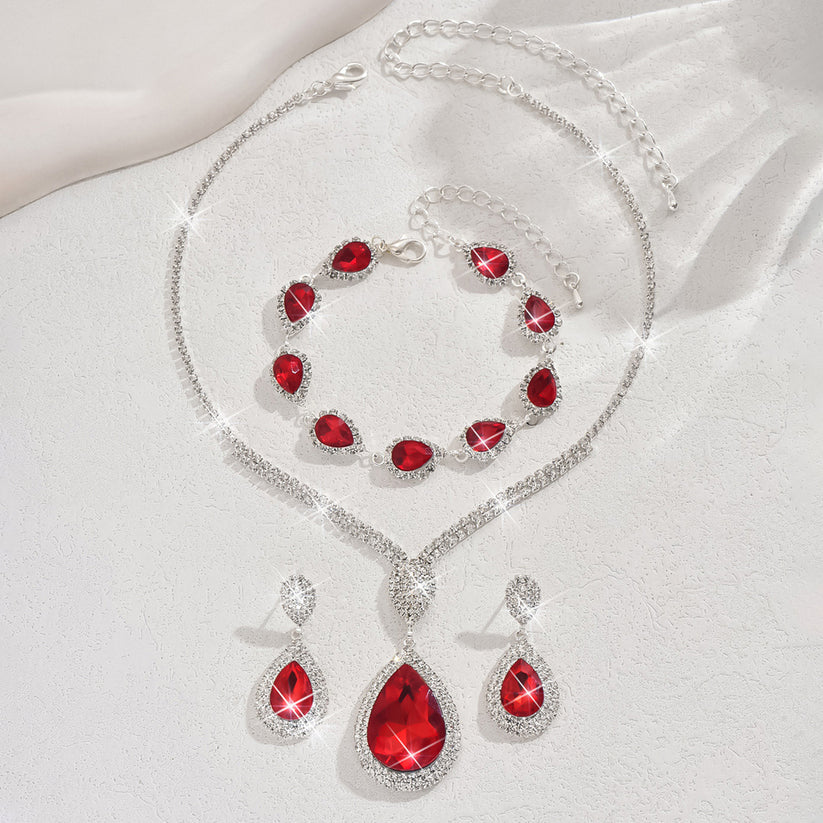 Conjunto de joyas Thalira Bloodwynne