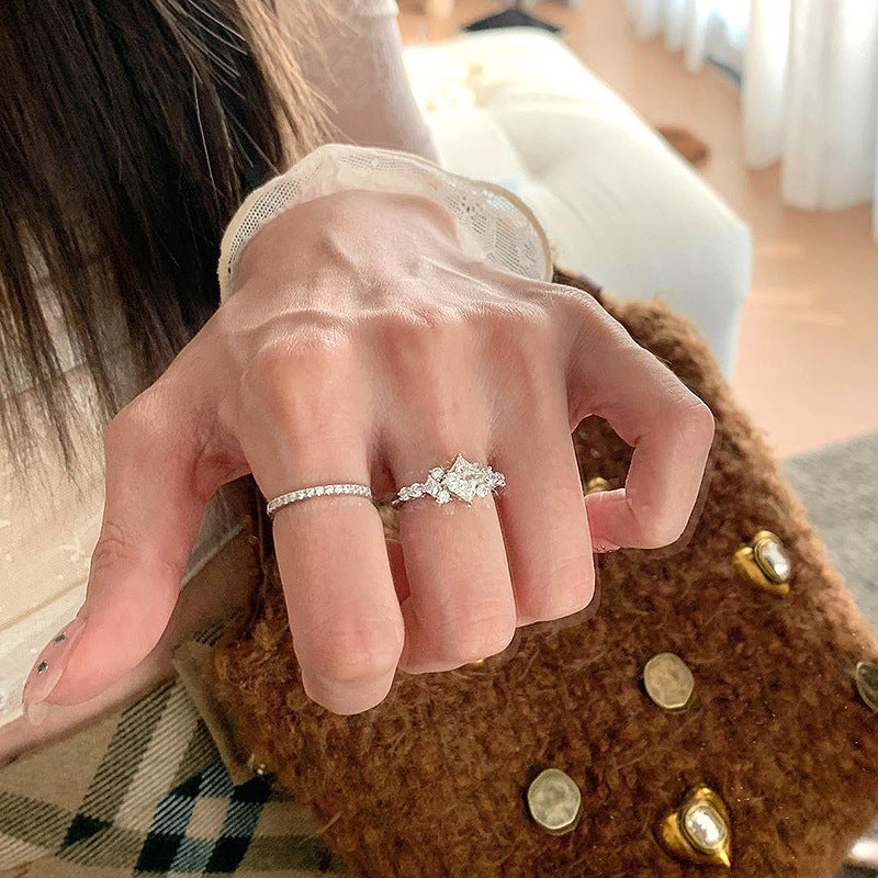 Anillo Vera Collette | Oro Blanco