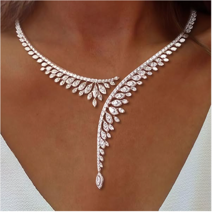 Collar de Lujo con Diseño de Hoja al Estilo Vintage