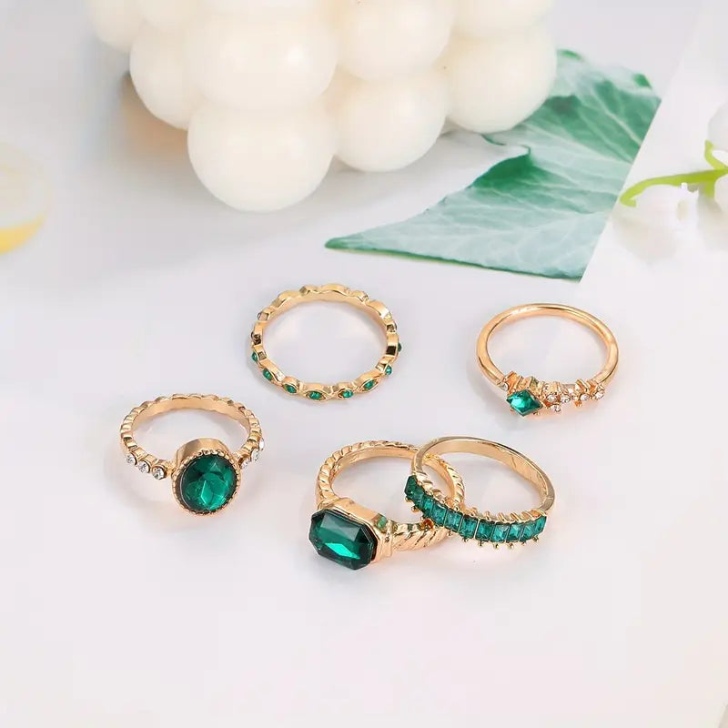 Conjunto de Anillos Exquisitos de Esmeralda Zarina | Oro